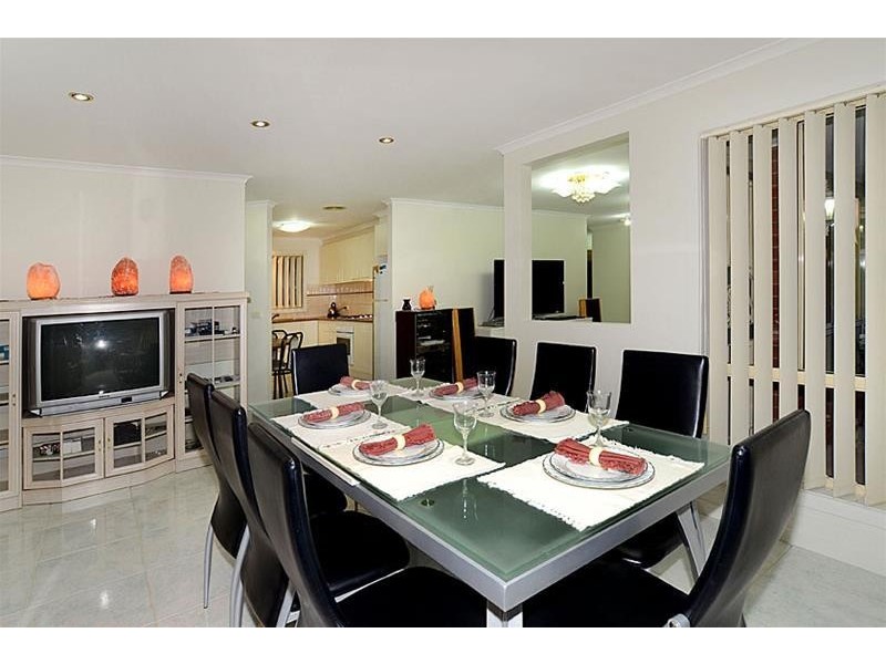 1 Hepburn Place, Sydenham VIC 3037