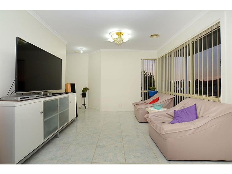 1 Hepburn Place, Sydenham VIC 3037