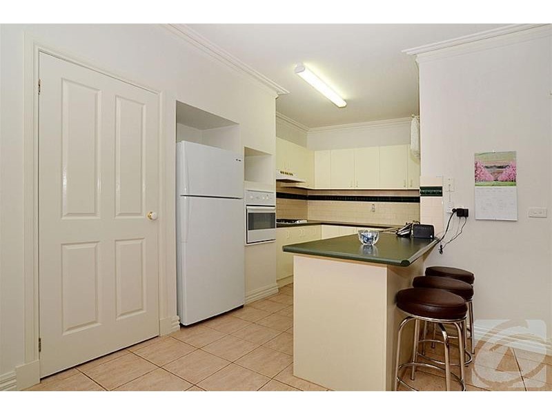 2 Sica Court, Sydenham VIC 3037