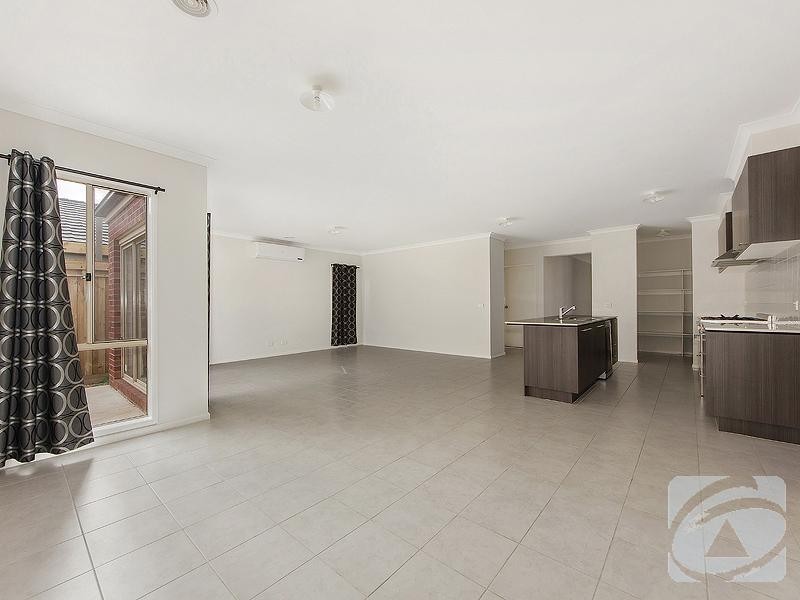 3 Keynes Circuit, Plumpton VIC 3335