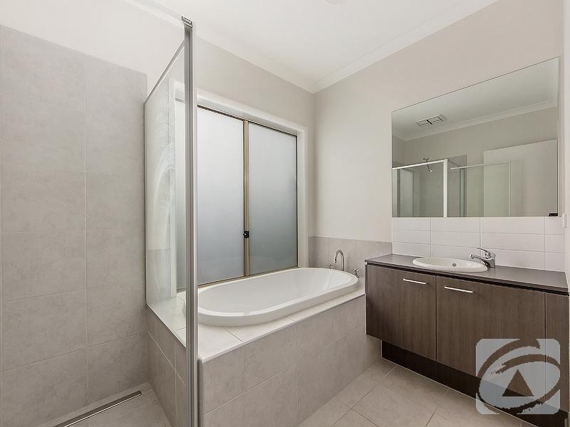 3 Keynes Circuit, Plumpton VIC 3335