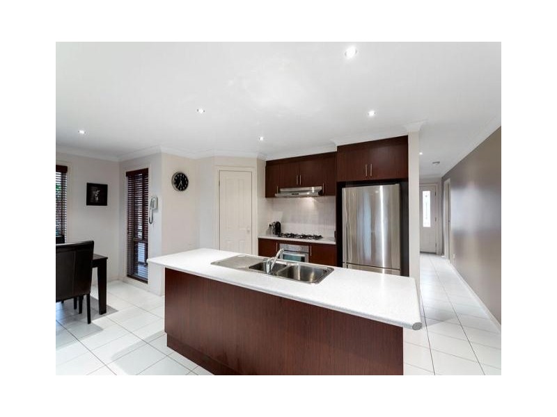 12 Nepean Way, Taylors Hill VIC 3037