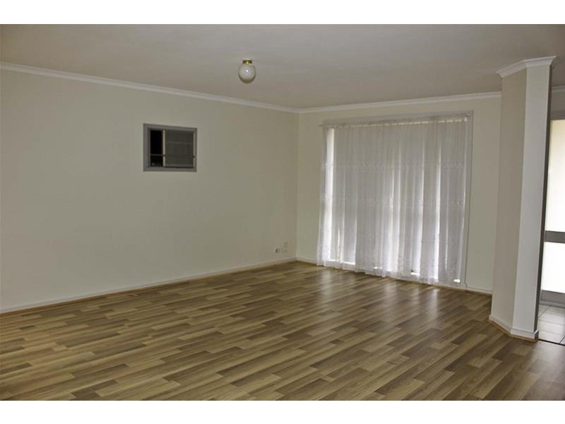 11 Danthonia Street, Delahey VIC 3037