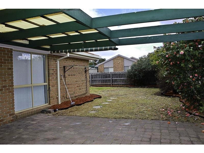 11 Danthonia Street, Delahey VIC 3037