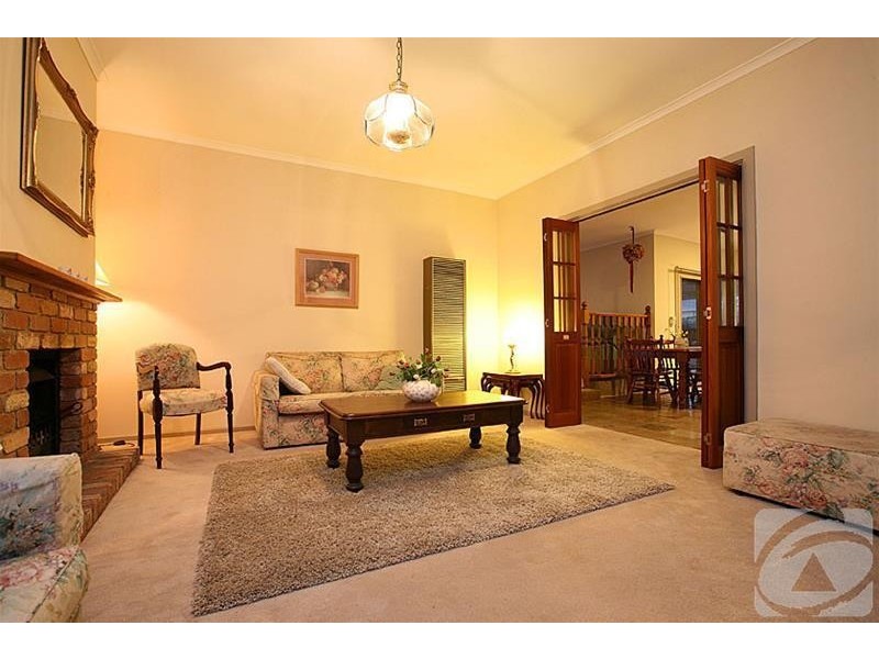 15 Pindari Avenue, Taylors Lakes VIC 3038