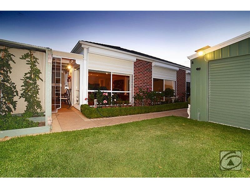 30 Taylors Hill Boulevard, Taylors Hill VIC 3037