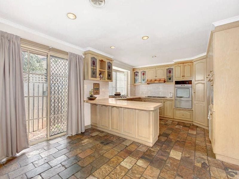 41 Fastnet Drive, Taylors Lakes VIC 3038