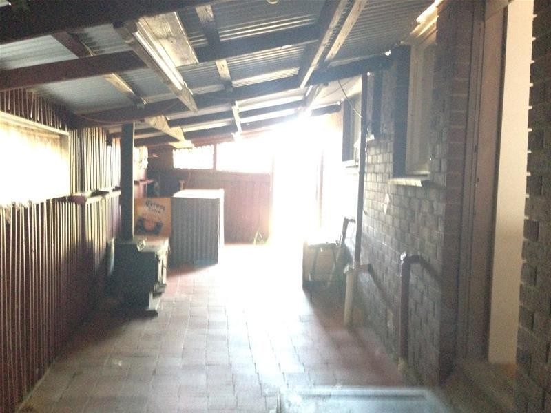 3 Vista Drive, Melton VIC 3337