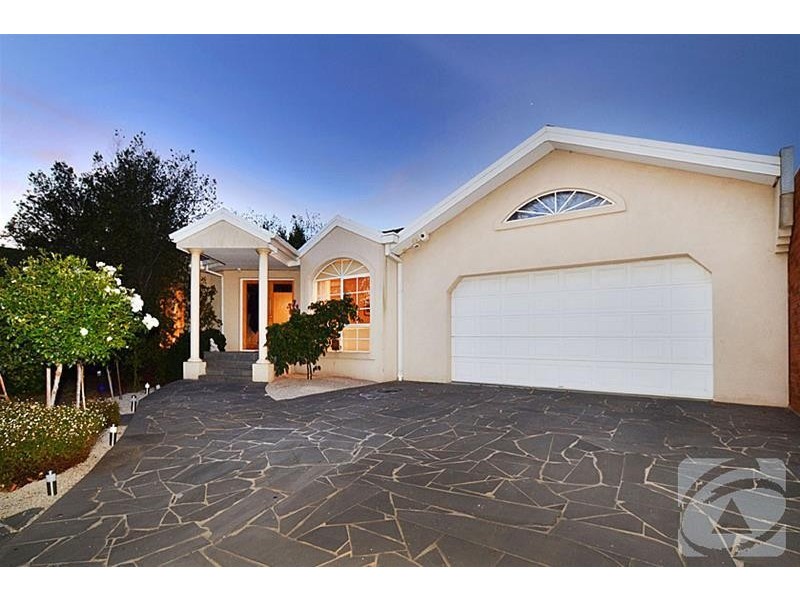 7 Dryburgh Place, Hillside VIC 3037