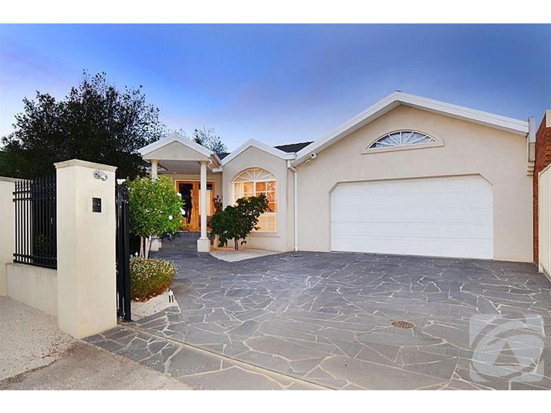 7 Dryburgh Place, Hillside VIC 3037