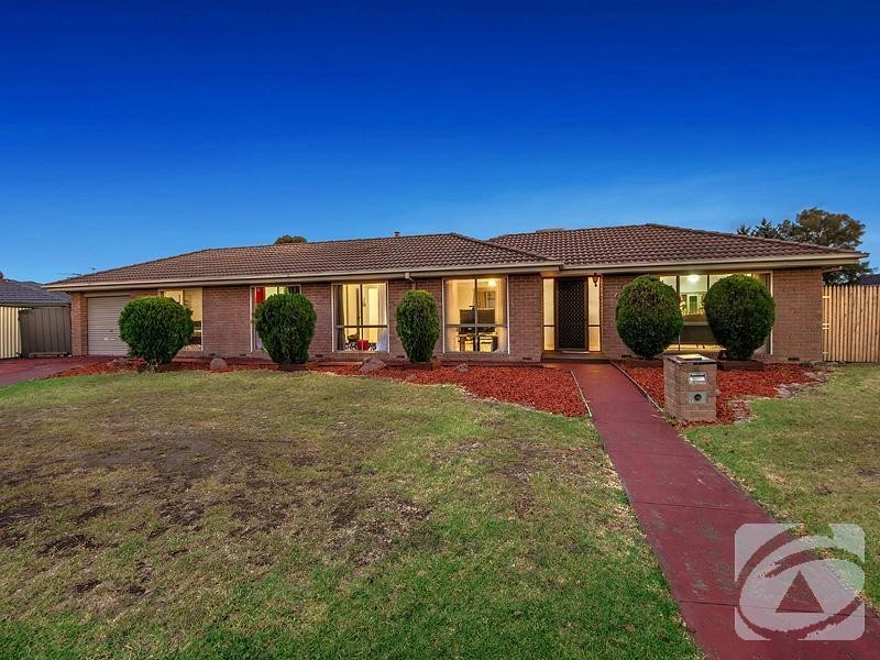 4 Marriot Road, Keilor Downs VIC 3038