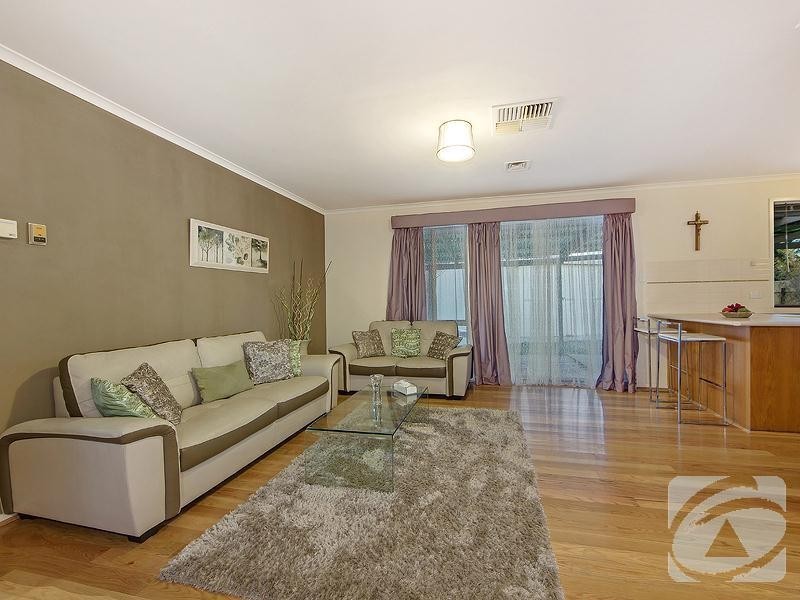 4 Marriot Road, Keilor Downs VIC 3038