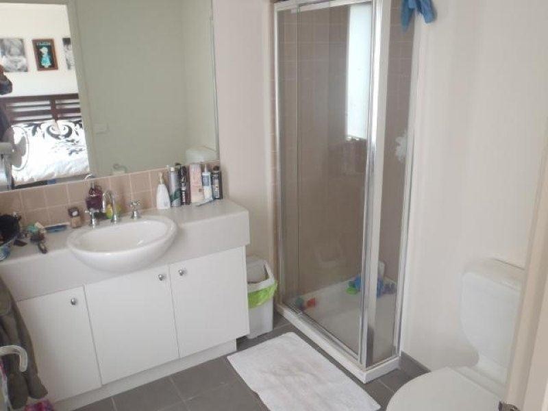 11 Wentworth Drive, Taylors Lakes VIC 3038