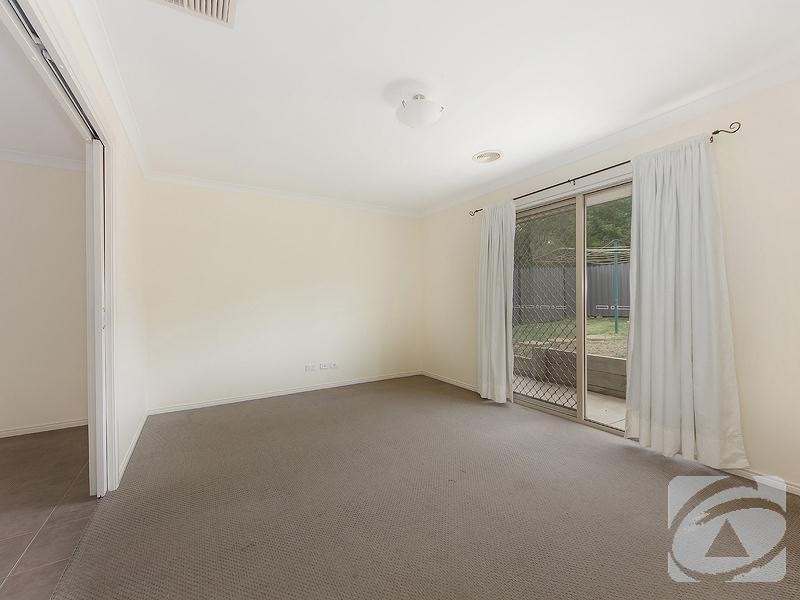 6 Penrose Mews, Hillside VIC 3037