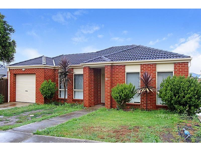 1/12 Normanby Street, Sydenham VIC 3037