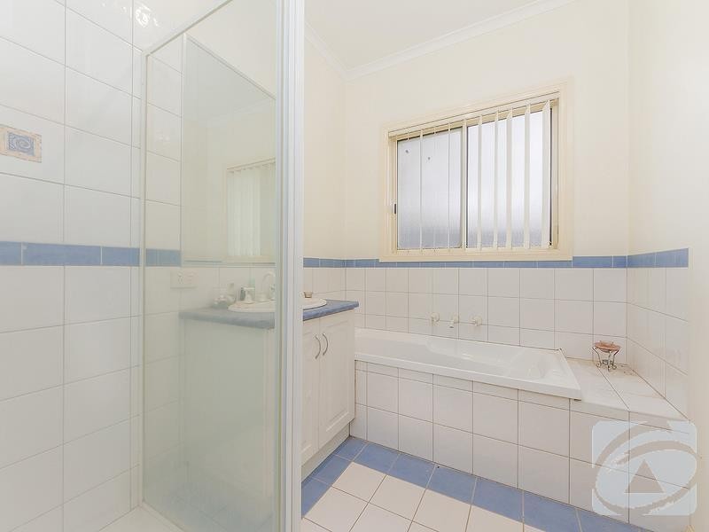 3/39 Nordic Avenue, Taylors Lakes VIC 3038