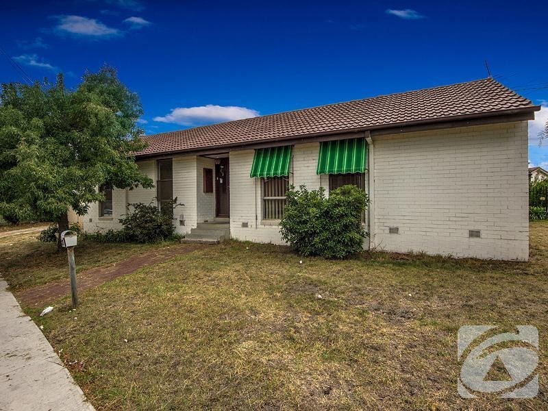 77 Dalton Street, Sunshine West VIC 3020