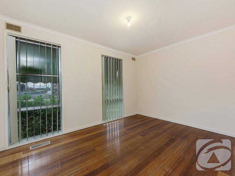 77 Dalton Street, Sunshine West VIC 3020