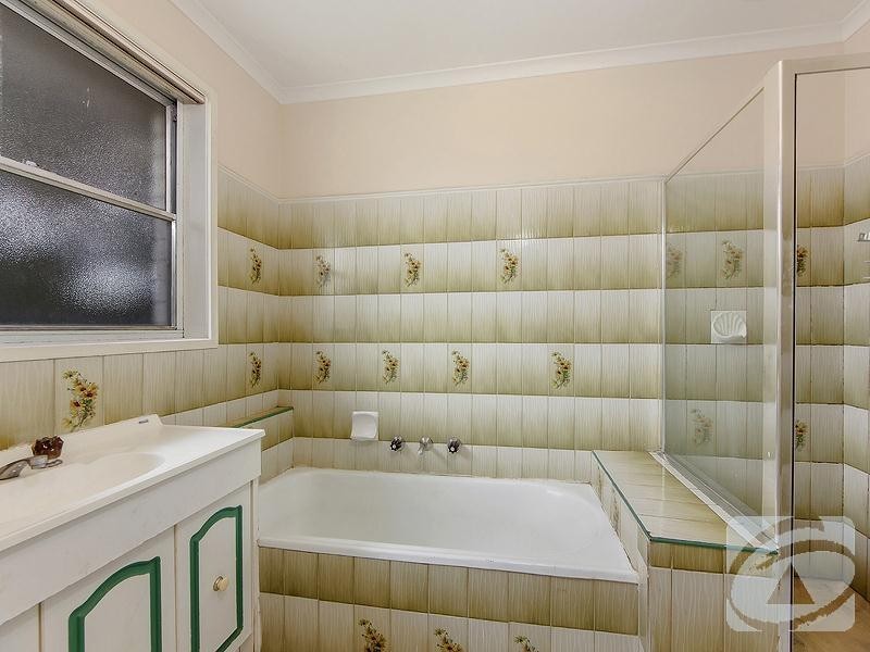 77 Dalton Street, Sunshine West VIC 3020