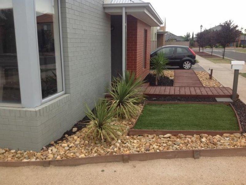 6 Verdon Avenue, Caroline Springs VIC 3023