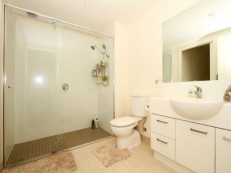 23/21-29 Trickey Avenue, Sydenham VIC 3037