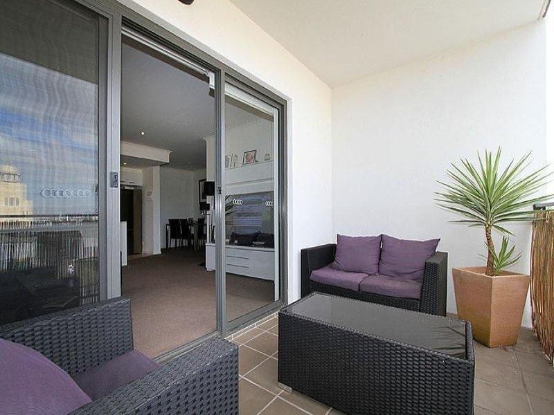 23/21-29 Trickey Avenue, Sydenham VIC 3037