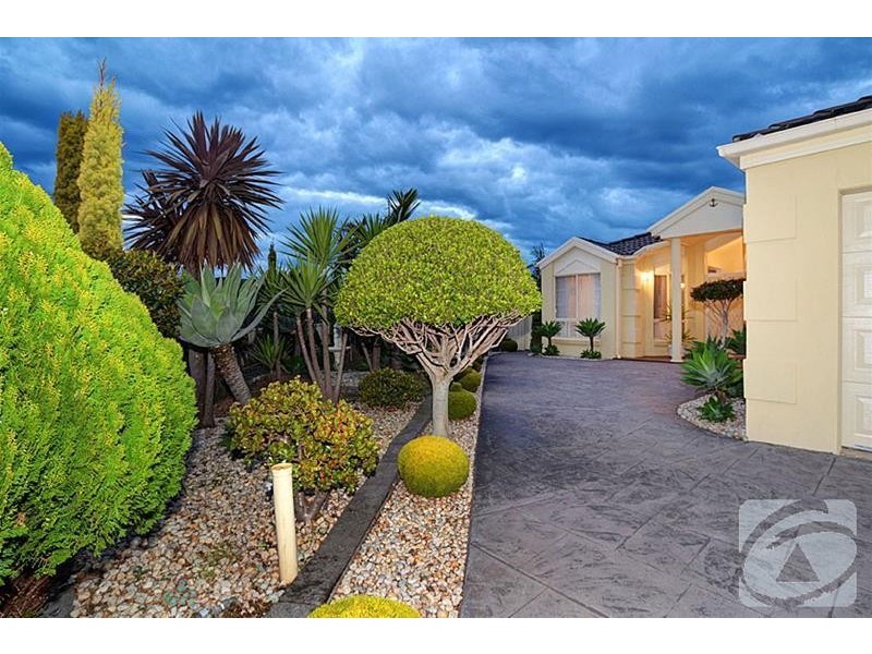 83 Roseleigh Boulevard, Sydenham VIC 3037