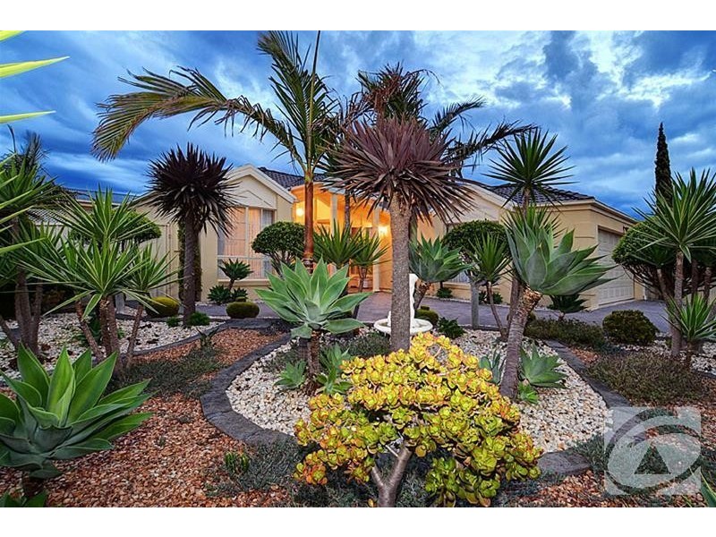 83 Roseleigh Boulevard, Sydenham VIC 3037