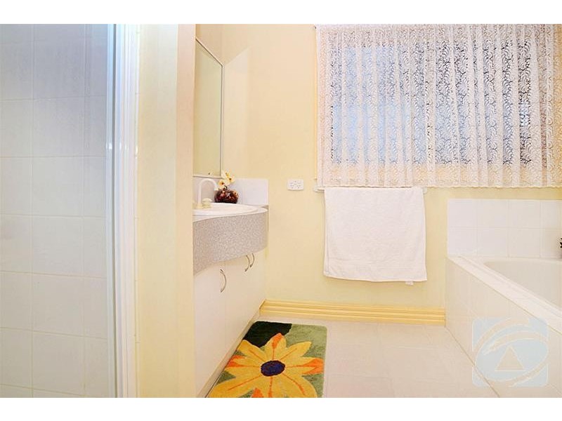 83 Roseleigh Boulevard, Sydenham VIC 3037