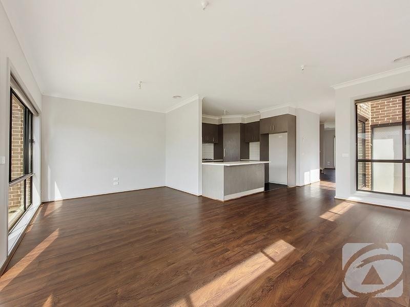 1/76 Greenhills Drive, Kurunjang VIC 3337