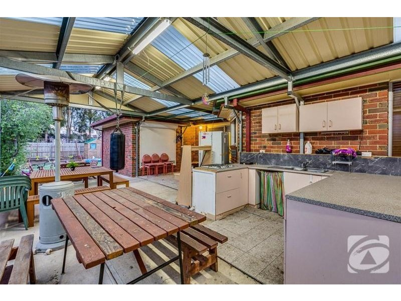 5 Antionetta Way, Hillside VIC 3037