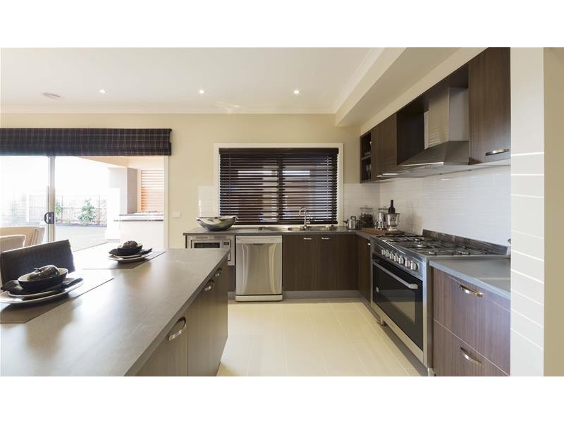 Melton South VIC 3338