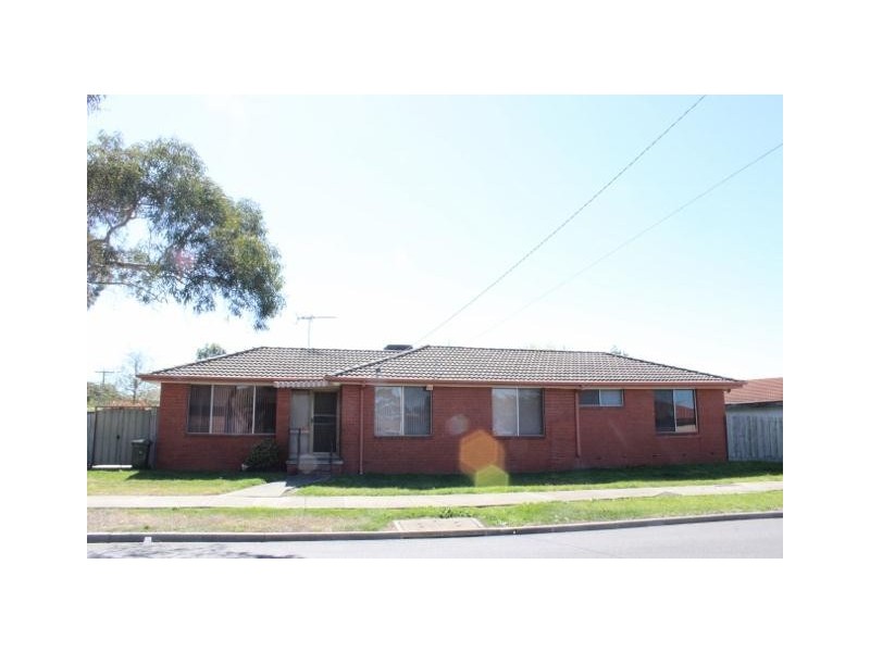 2 Kenton Place, Kealba VIC 3021