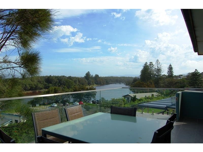 2/16 Stafford Street, Gerroa NSW 2534