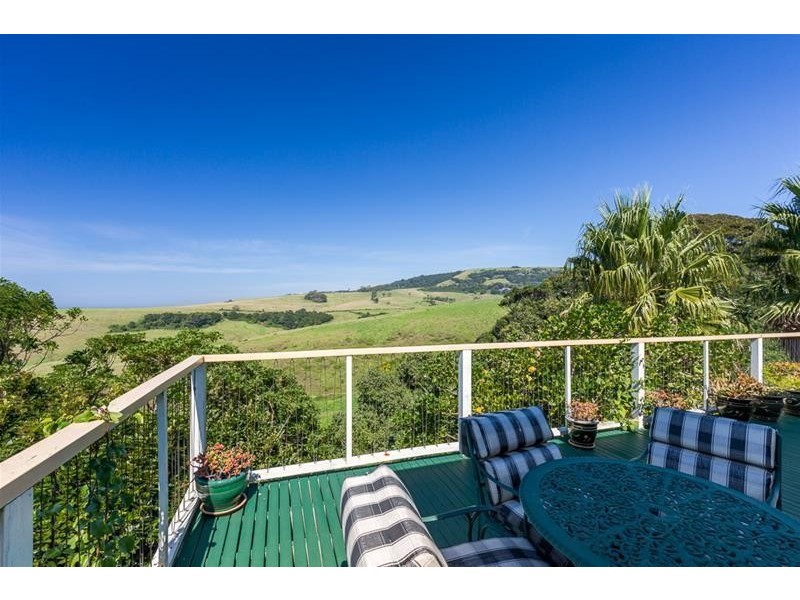 24 Anembo Crescent, Kiama Heights NSW 2533