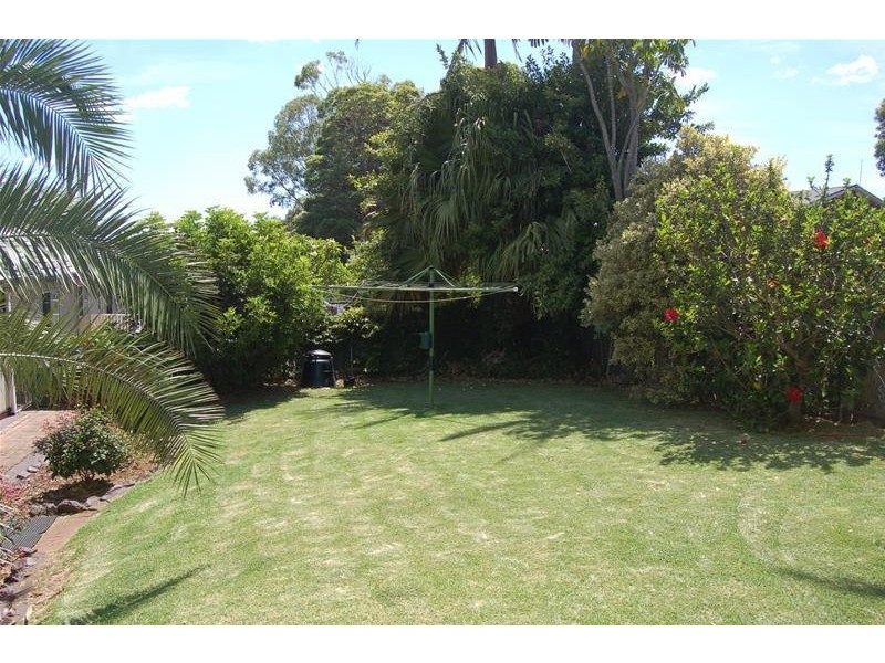 48 South Kiama Drive, Kiama Heights NSW 2533