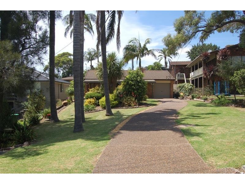 48 South Kiama Drive, Kiama Heights NSW 2533