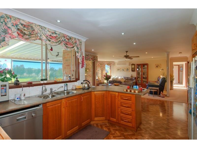 69 Burnett Avenue, Gerringong NSW 2534