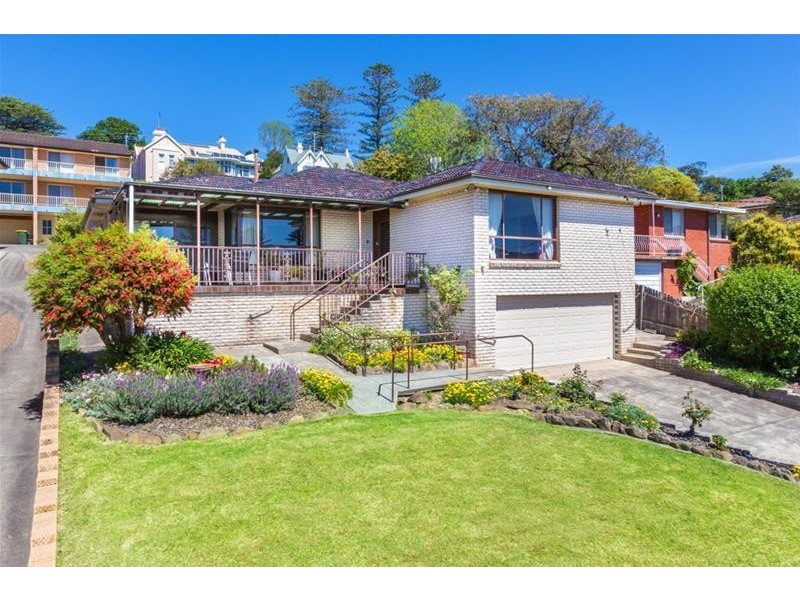 8 Akuna Street, Kiama NSW 2533