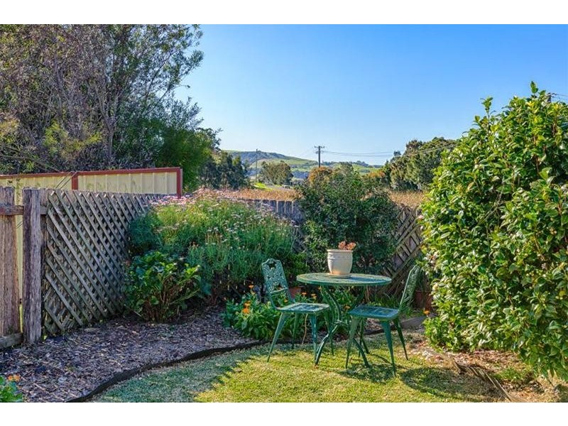 1/4 Burnett Avenue, Gerringong NSW 2534