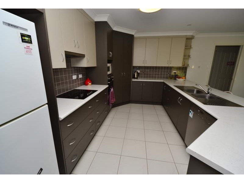 94 Thalberg Avenue, Biloela QLD 4715