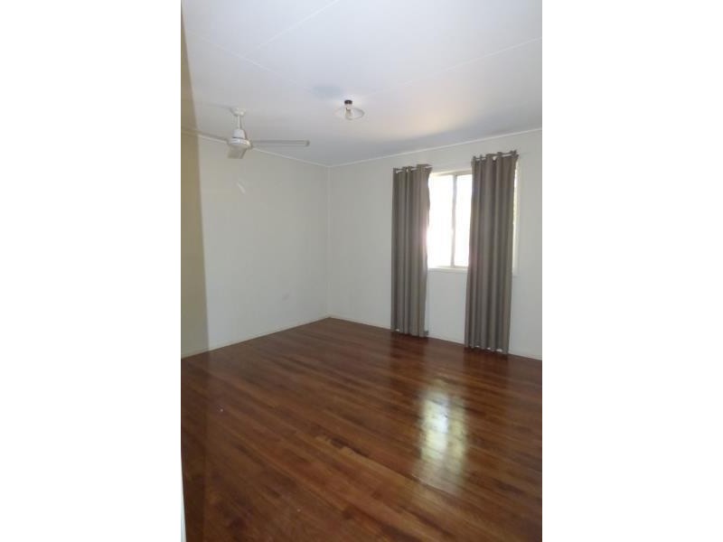 10 Benn Street, Biloela QLD 4715