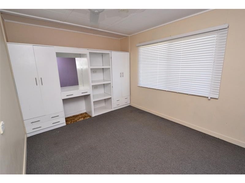 3454 Moura-Theodore Road, Kianga QLD 4718