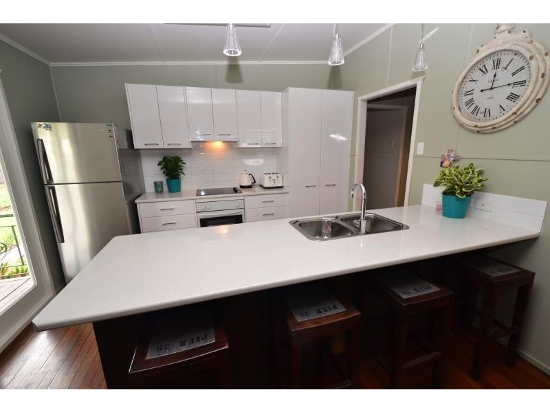 8 Buckland Street, Biloela QLD 4715