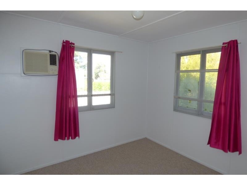 6 Bauhinia Street, Biloela QLD 4715