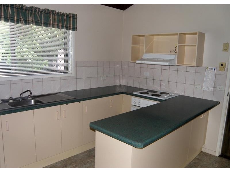 2/160 Kroombit Street, Biloela QLD 4715