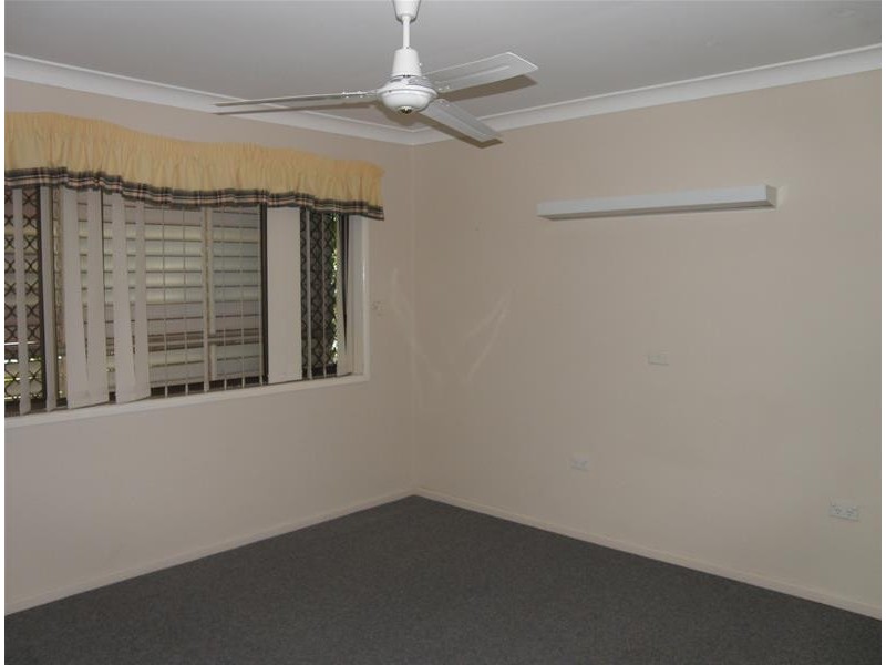 2/160 Kroombit Street, Biloela QLD 4715
