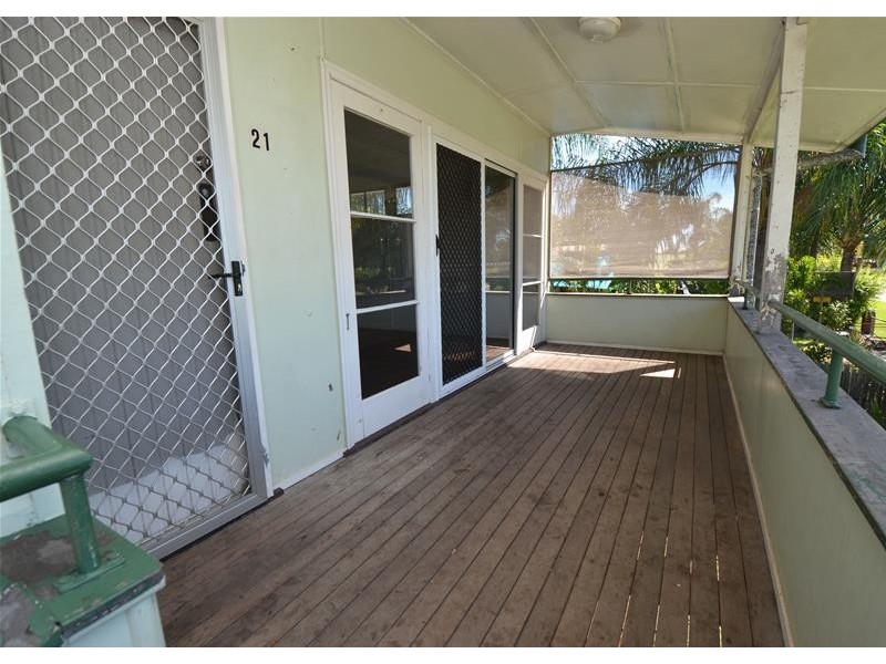 21 Washpool Street, Biloela QLD 4715