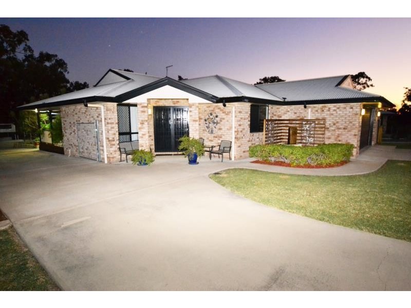 16 Harcla Close, Biloela QLD 4715