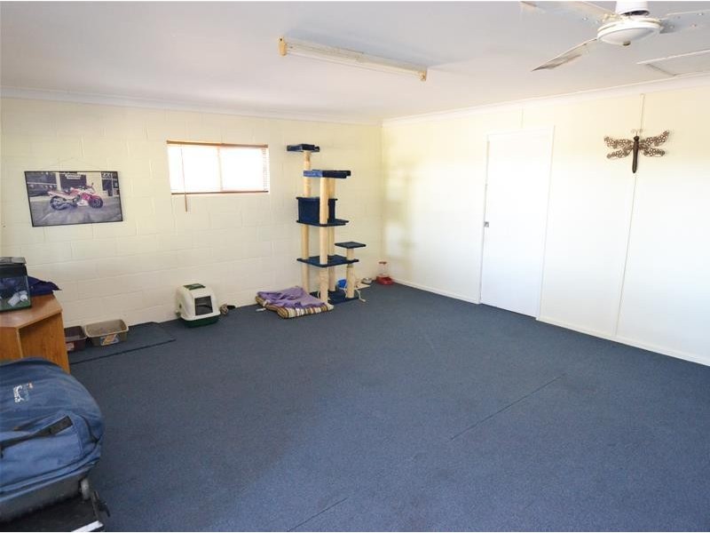 42 Blanches Road, Thangool QLD 4716